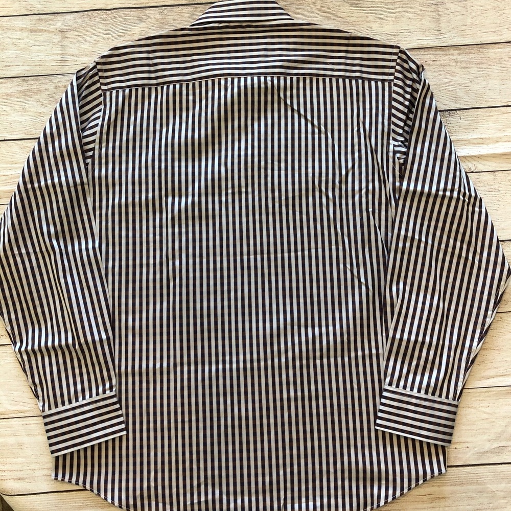 NWT Bugatchi Classic Fit Woven Button Down Shirt - Picture 3 of 10